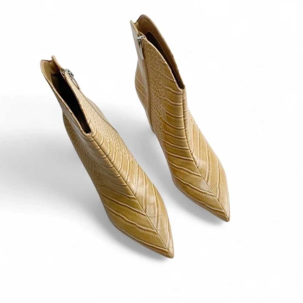 Steve Madden Croc-Embossed Ankle Boots 9.5​ - Picture 6 of 7